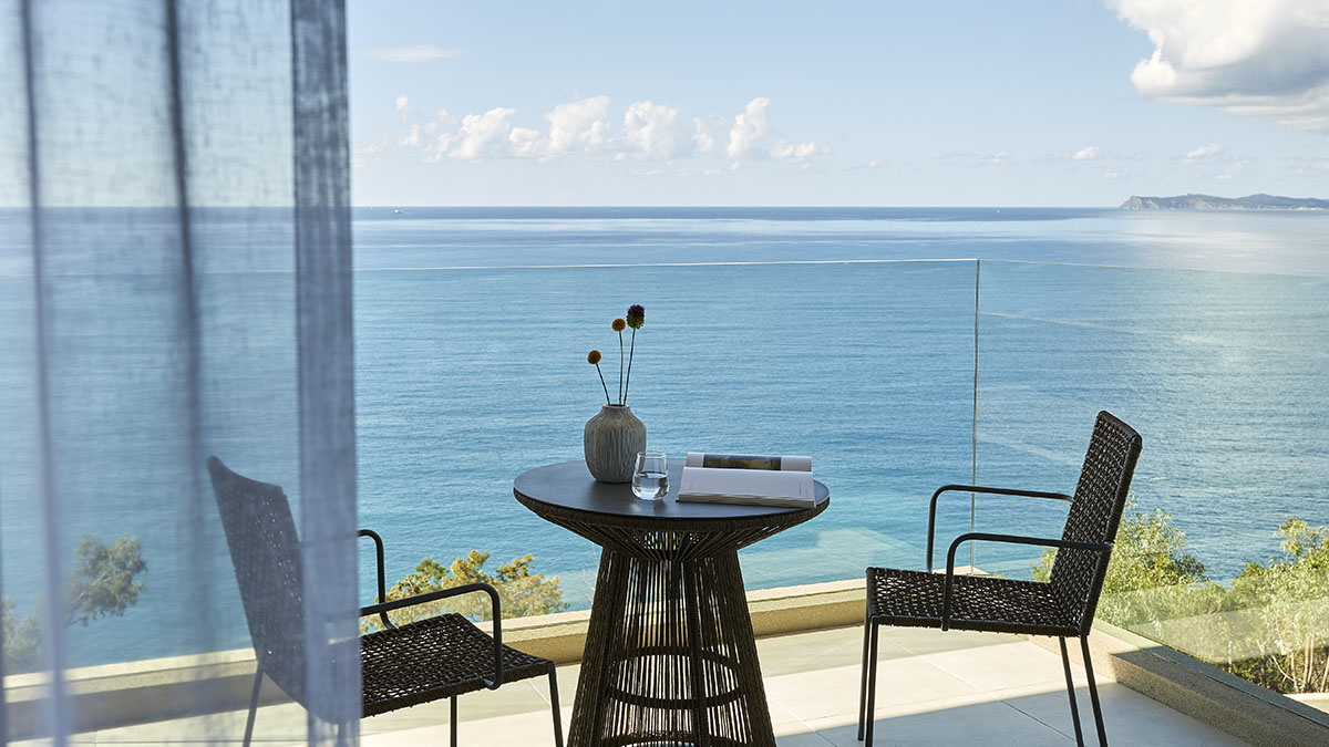 Twin / Double Deluxe Sea View